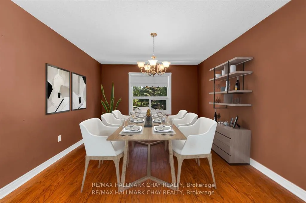 Photo 12 of 82 Bishop Drive, Barrie, Ardagh — HOMEH