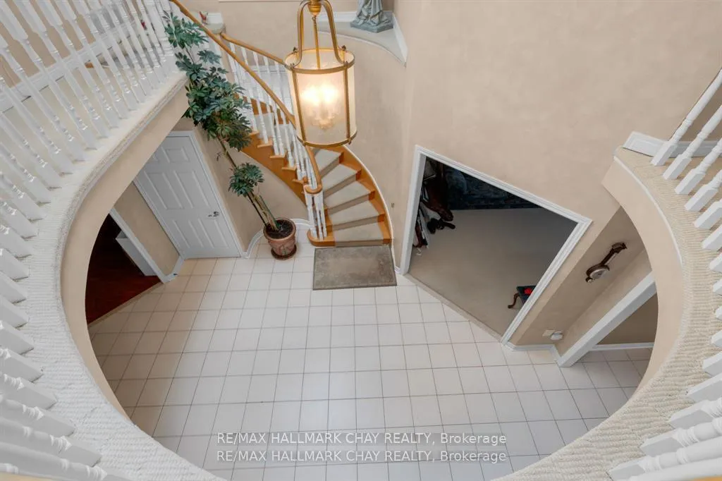 Photo 20 of 82 Bishop Drive, Barrie, Ardagh — HOMEH