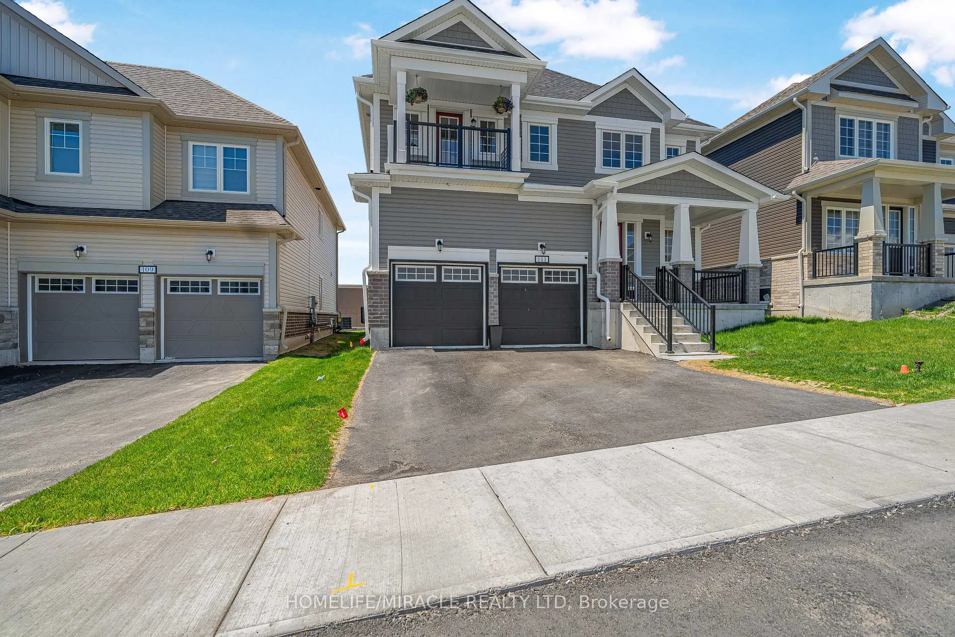 Photo 5 of 111 Windermere Boulevard, Loyalist, Bath — HOMEH