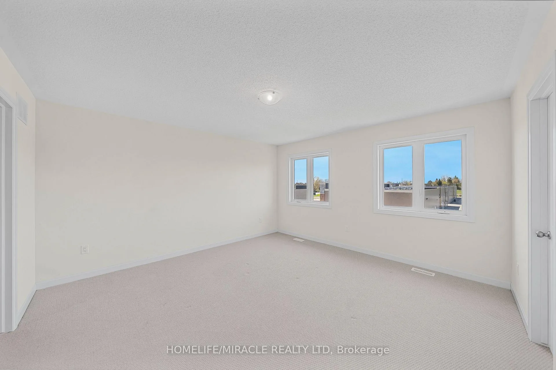 Photo 25 of 111 Windermere Boulevard, Loyalist, Bath — HOMEH