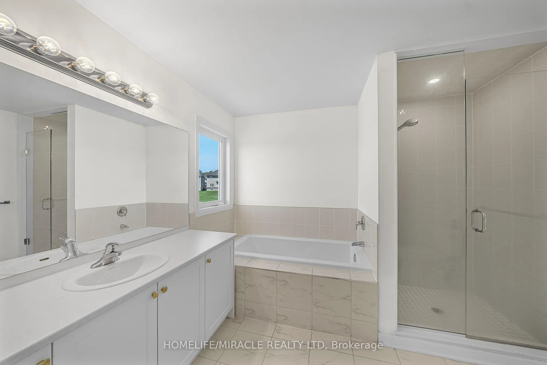 Photo 35 of 111 Windermere Boulevard, Loyalist, Bath — HOMEH