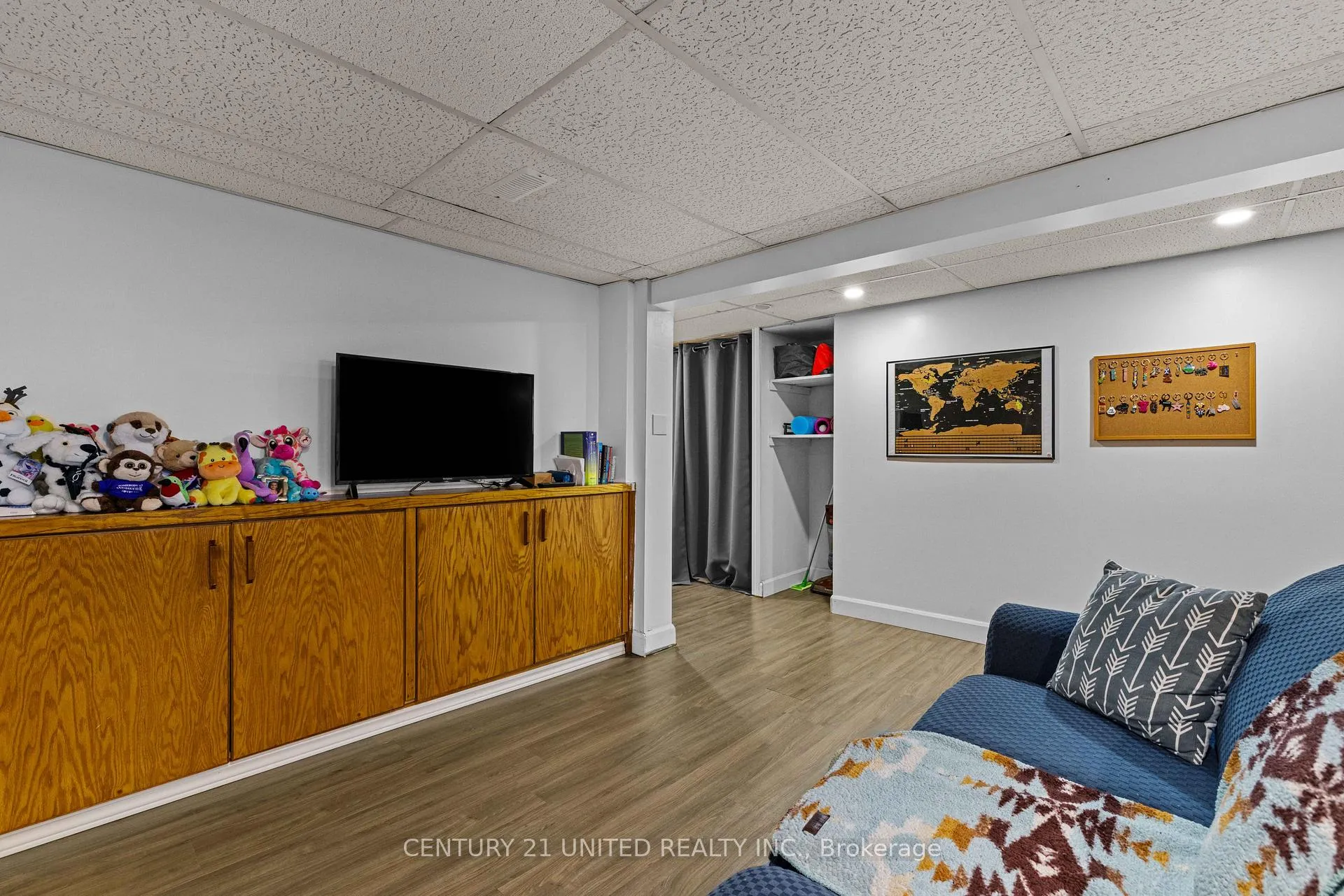 Photo 22 of 605 Harold Drive, Peterborough, Otonabee Ward 1 — HOMEH