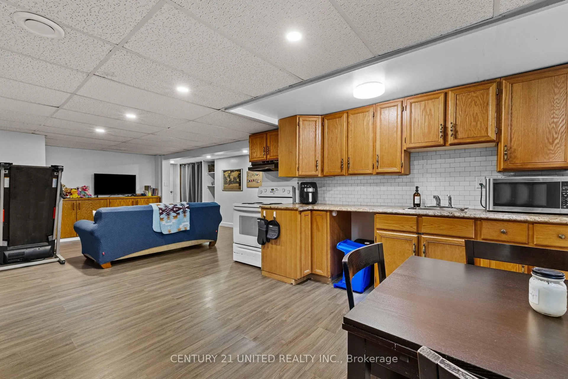 Photo 23 of 605 Harold Drive, Peterborough, Otonabee Ward 1 — HOMEH