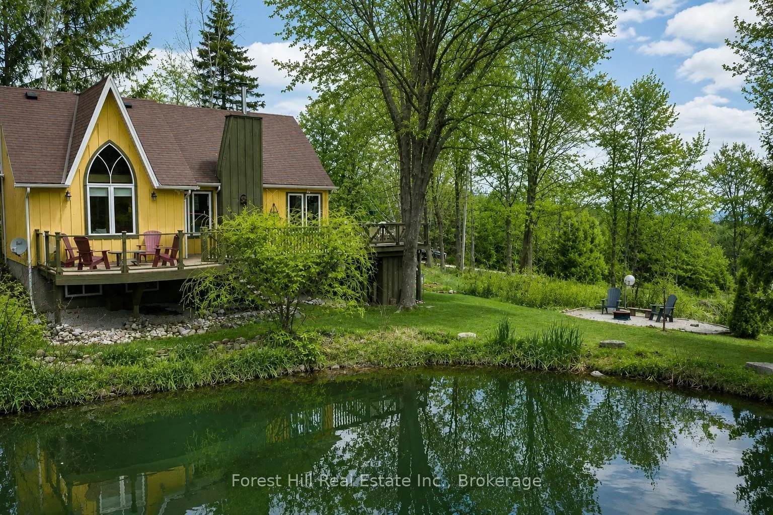 Photo 1 of 246 Northmount Crescent, Blue Mountains — HOMEH