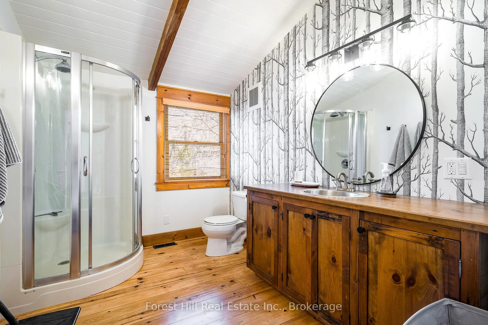 Photo 23 of 246 Northmount Crescent, Blue Mountains — HOMEH