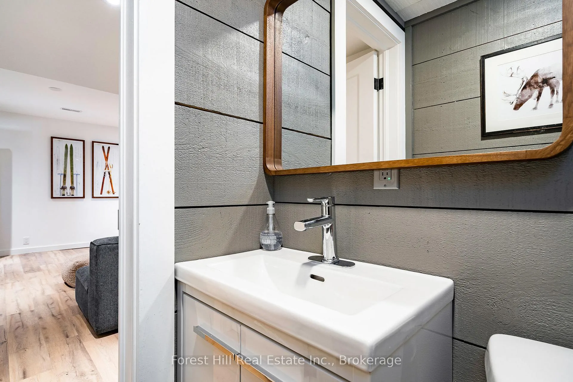Photo 31 of 246 Northmount Crescent, Blue Mountains — HOMEH