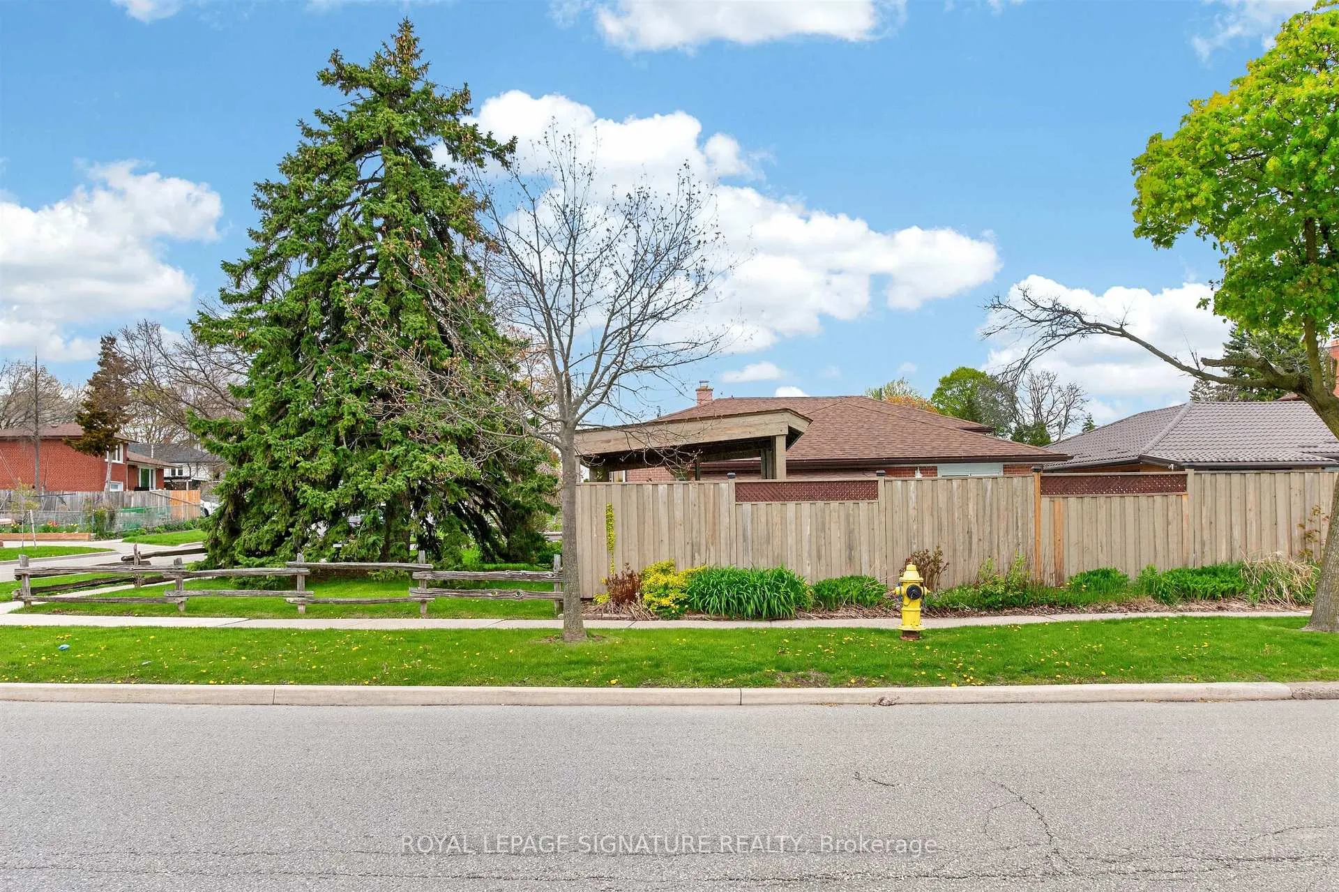 Photo 40 of 1 Stanwell Drive, Scarborough, Bendale — HOMEH