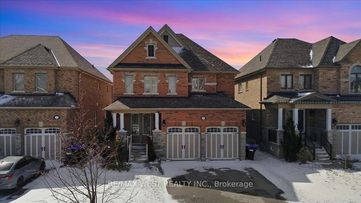 Photo 2 of 75 Morrison Avenue, New Tecumseth, Alliston — HOMEH