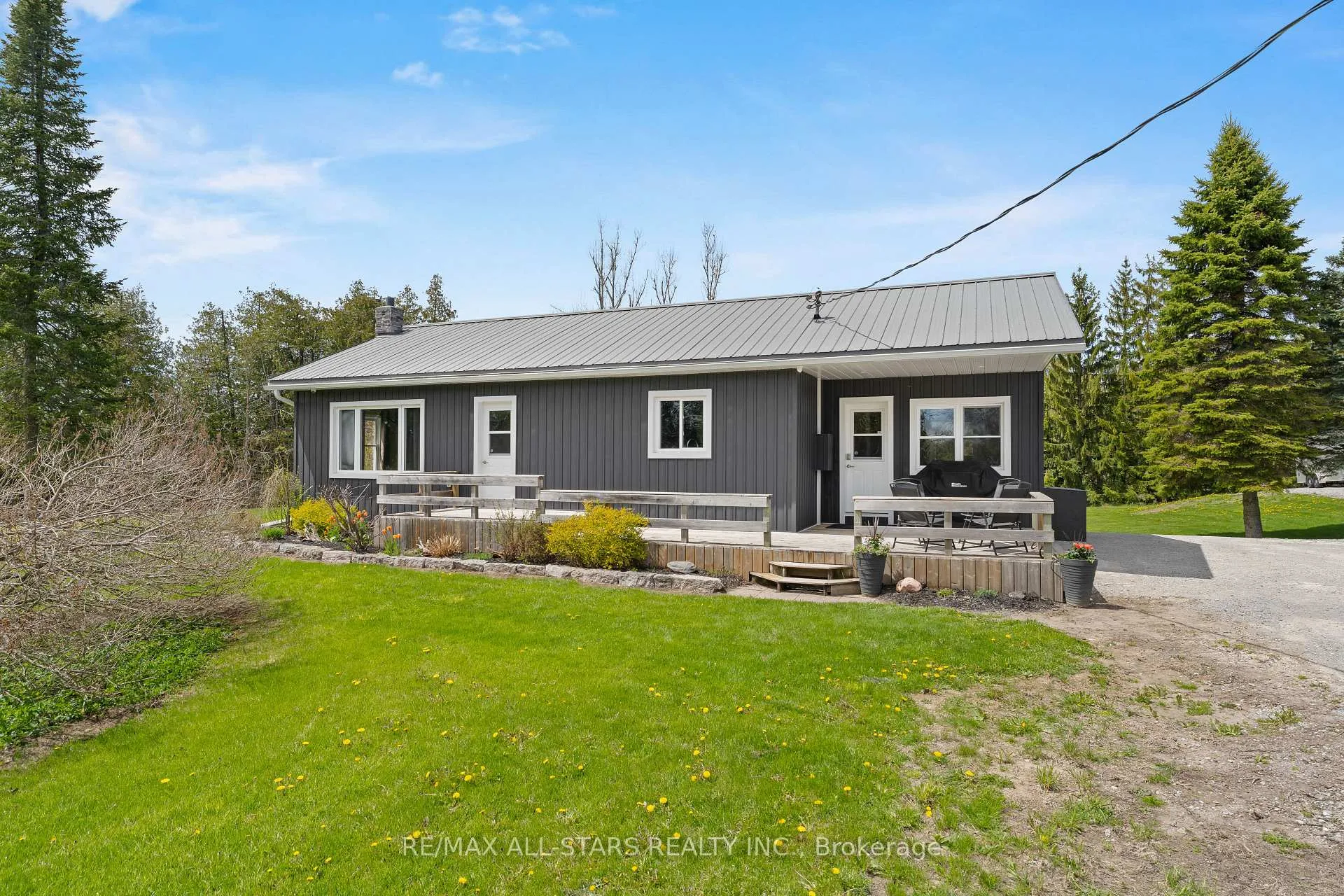 Photo 4 of 255 County Rd 30, Kawartha Lakes, Verulam — HOMEH