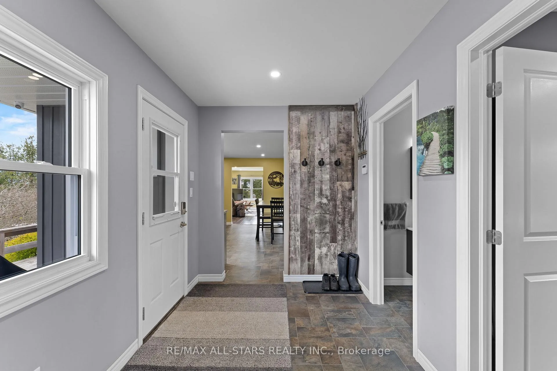 Photo 11 of 255 County Rd 30, Kawartha Lakes, Verulam — HOMEH