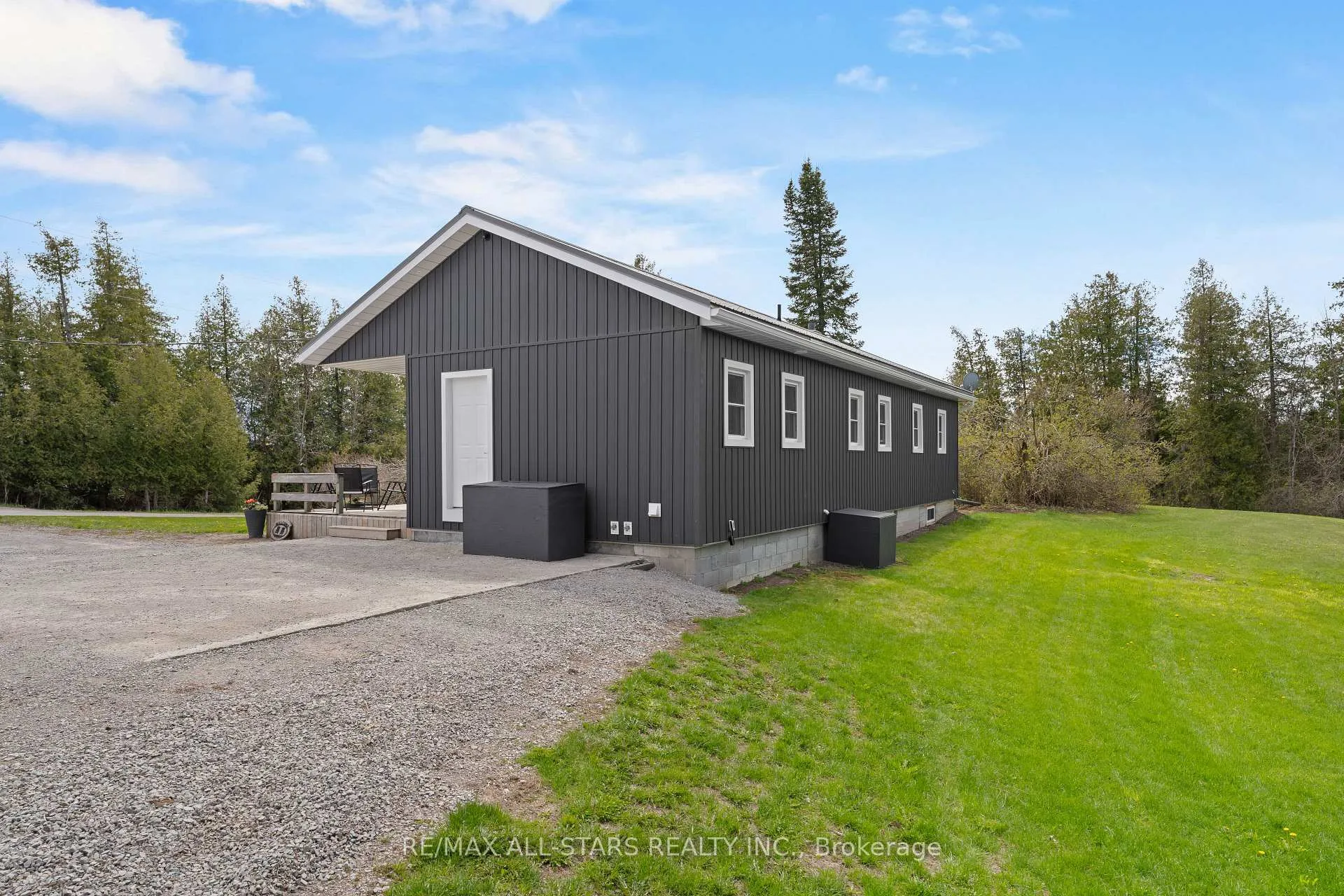 Photo 33 of 255 County Rd 30, Kawartha Lakes, Verulam — HOMEH