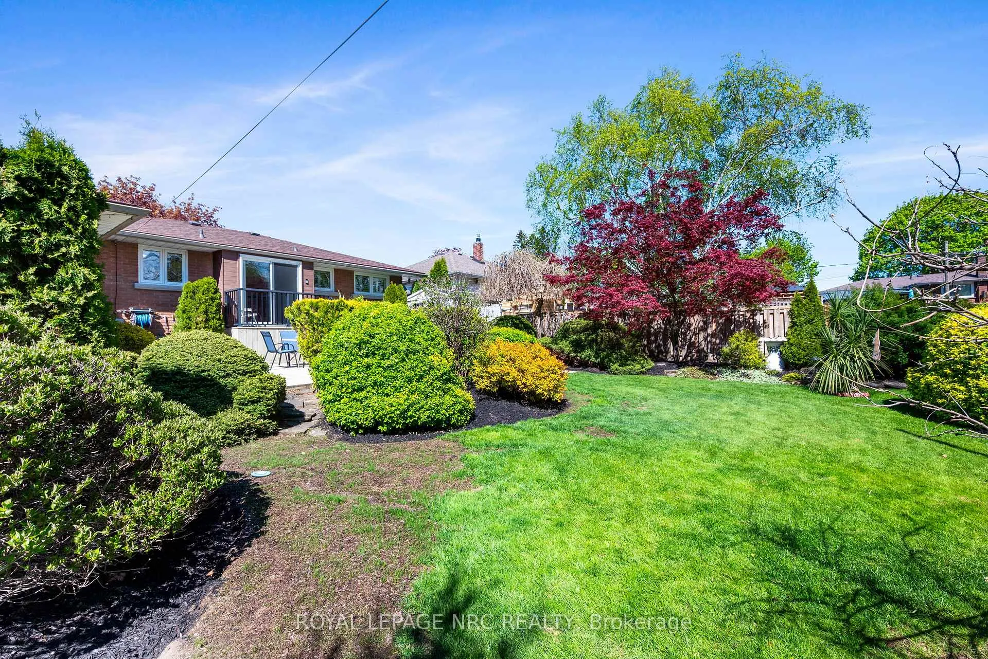Photo 25 of 12 Glenview Avenue E, St. Catharines, Vine/Linwell — HOMEH