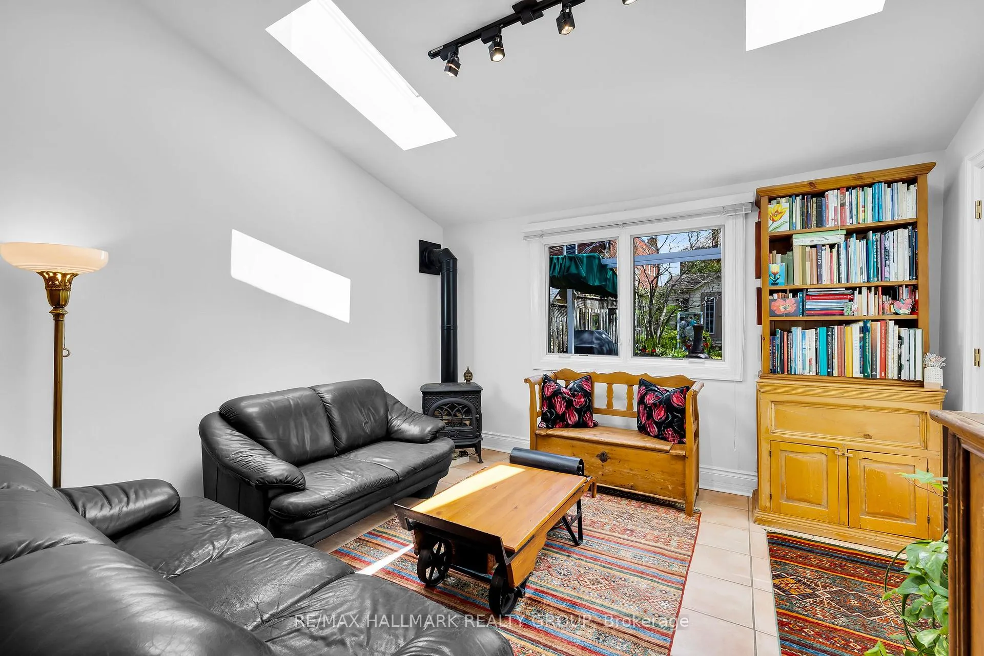 Photo 20 of 211 Russell Avenue, Ottawa, Sandy Hill — HOMEH