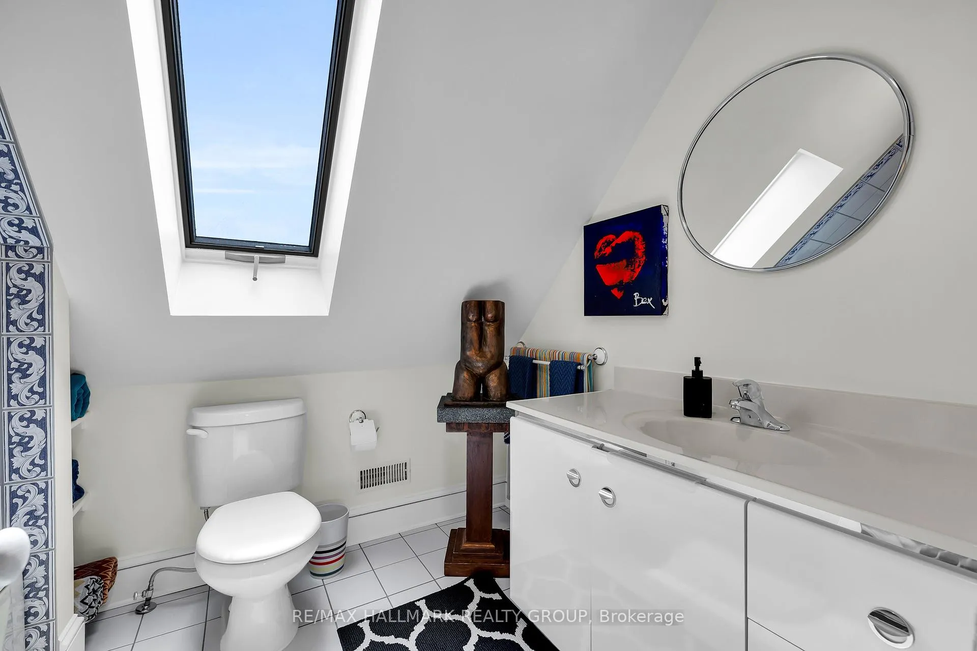 Photo 40 of 211 Russell Avenue, Ottawa, Sandy Hill — HOMEH