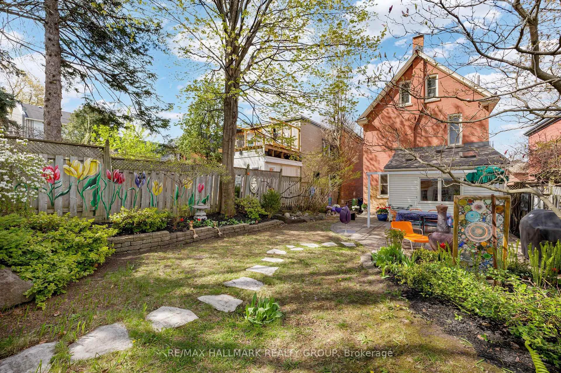 Photo 46 of 211 Russell Avenue, Ottawa, Sandy Hill — HOMEH