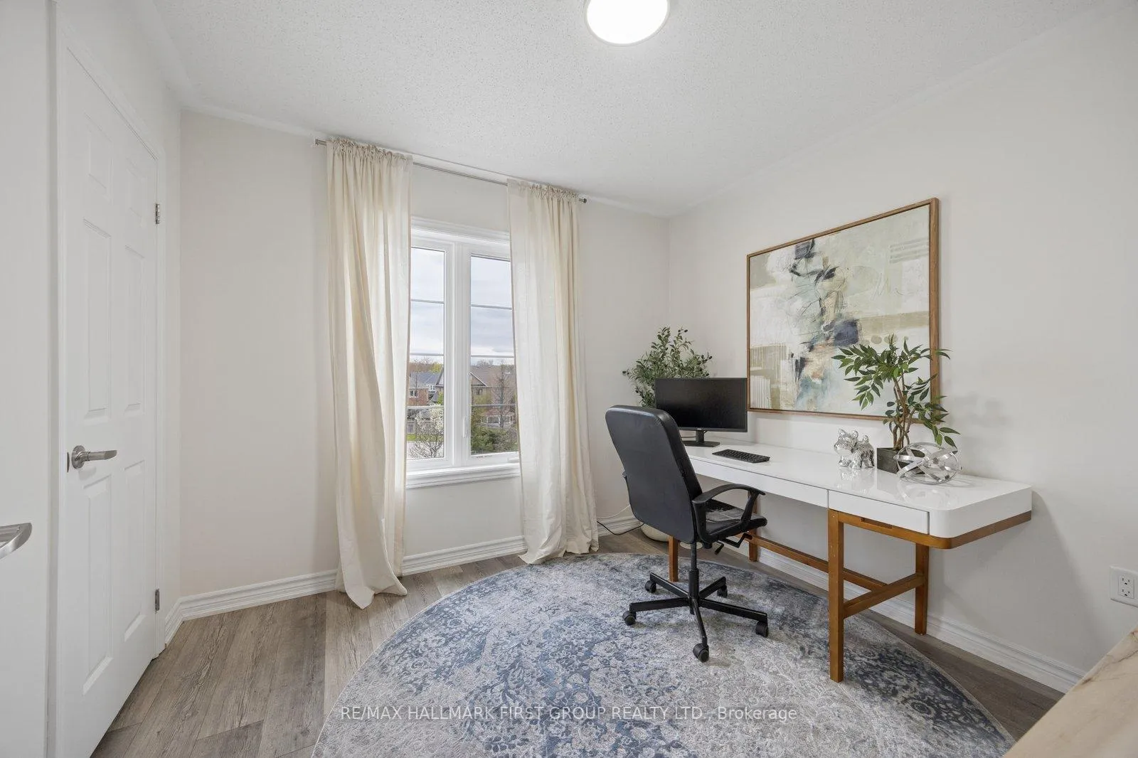 Photo 32 of 50 Westbury Way, Whitby, Brooklin — HOMEH
