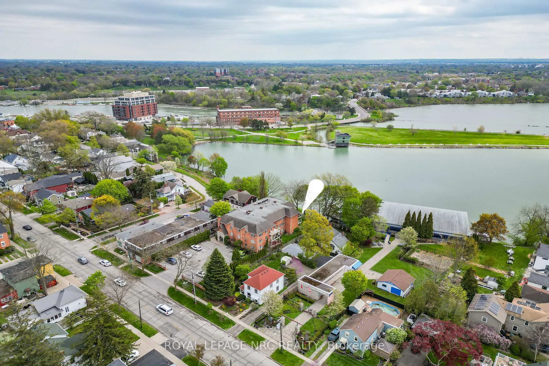 Photo 41 of Unit 302, 55 Main Street, St. Catharines, Port Dalhousie — HOMEH