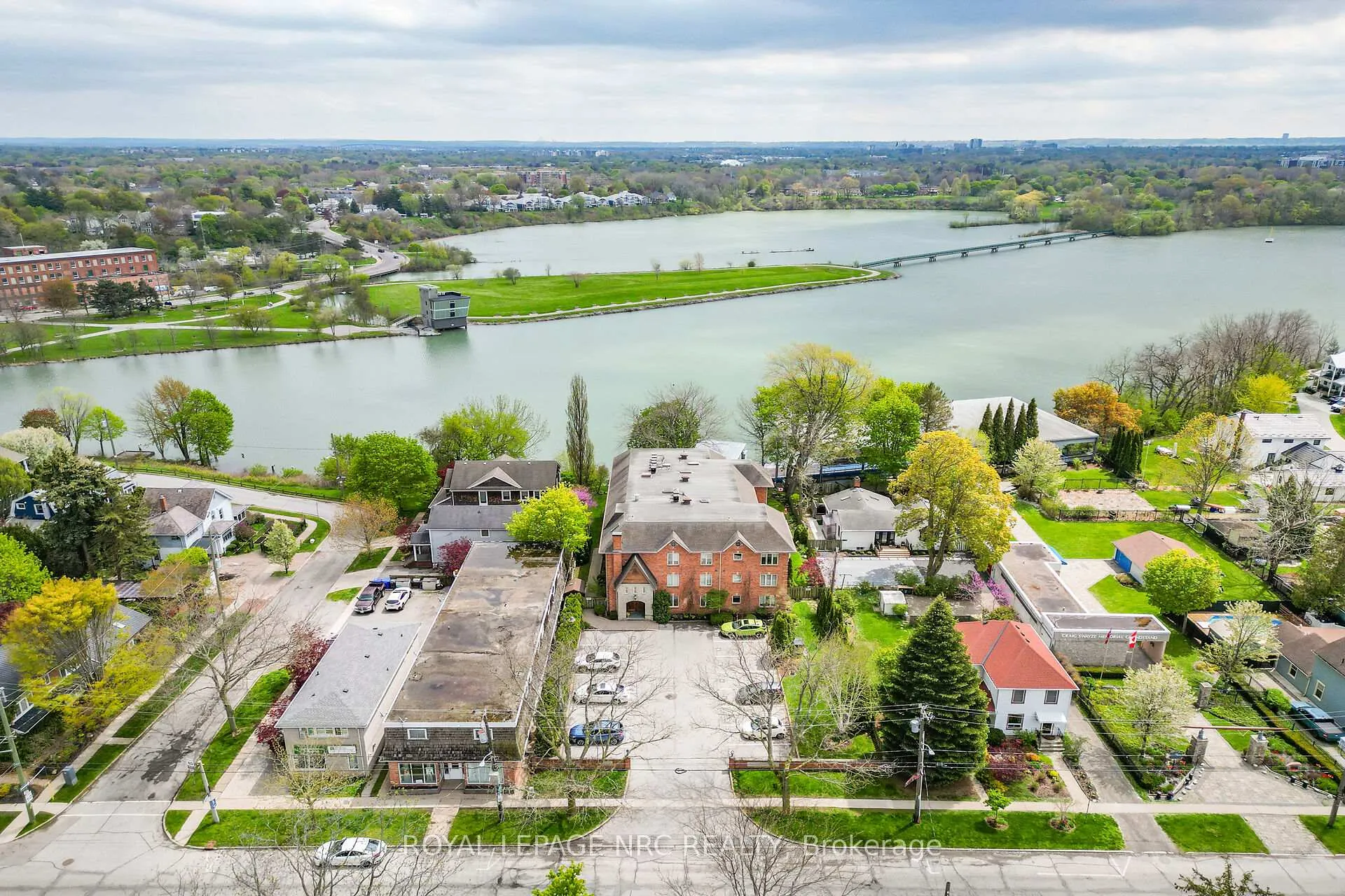 Photo 43 of Unit 302, 55 Main Street, St. Catharines, Port Dalhousie — HOMEH
