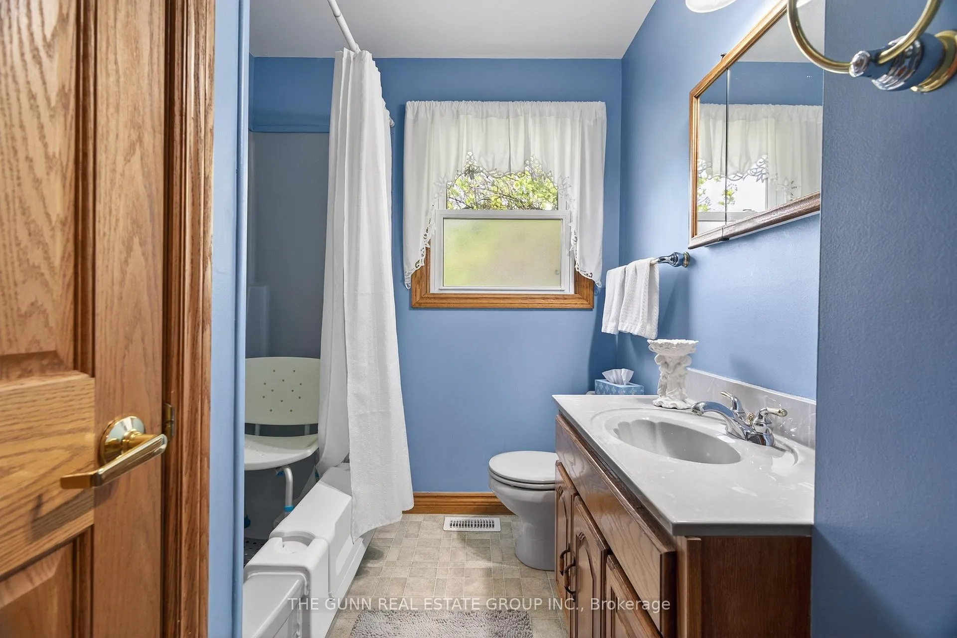 Photo 25 of 197 King Street S, Chatham-Kent, Highgate — HOMEH