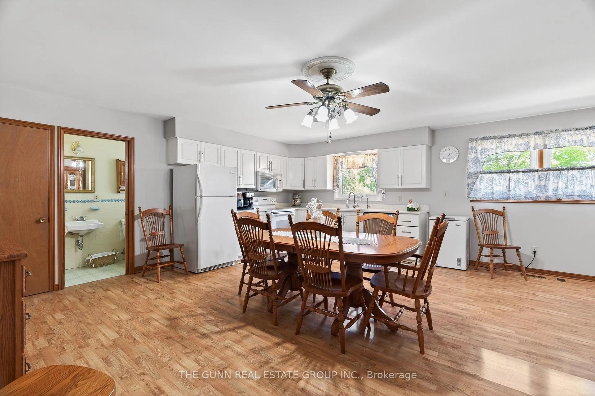 Photo 31 of 197 King Street S, Chatham-Kent, Highgate — HOMEH