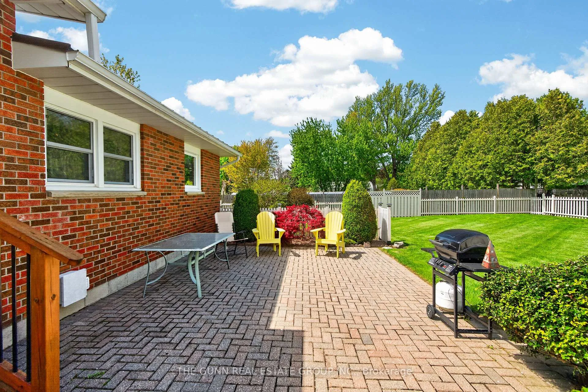 Photo 44 of 197 King Street S, Chatham-Kent, Highgate — HOMEH