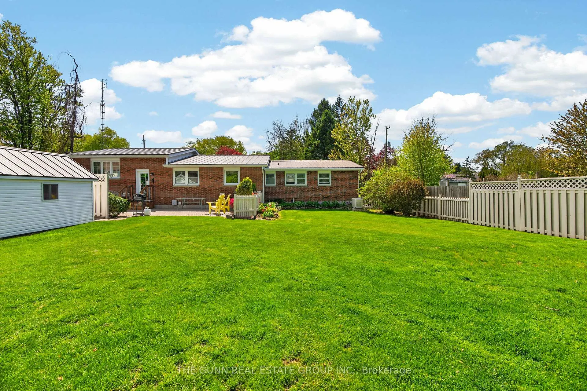 Photo 46 of 197 King Street S, Chatham-Kent, Highgate — HOMEH