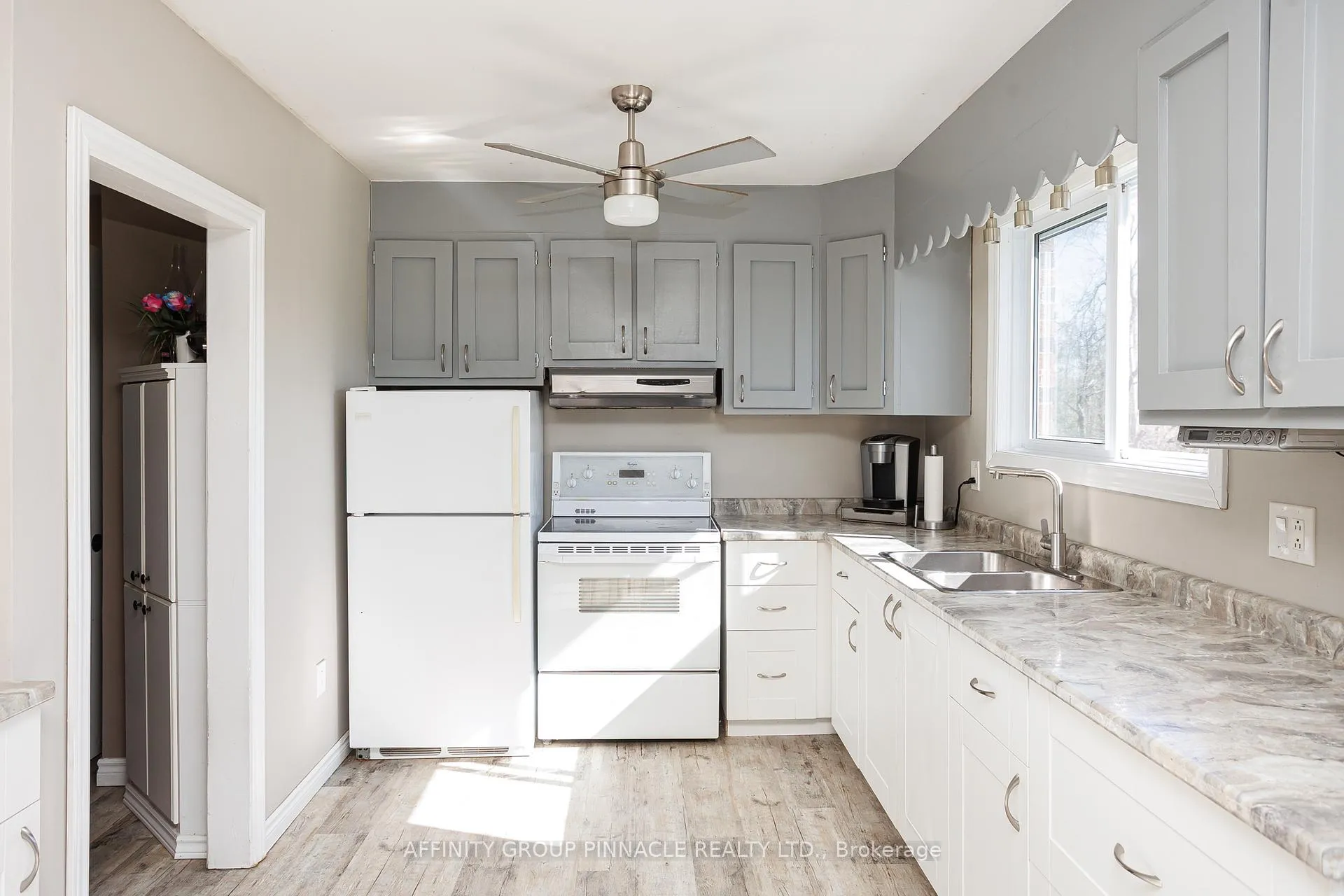 Photo 10 of 6077 35 Highway, Kawartha Lakes, Somerville — HOMEH