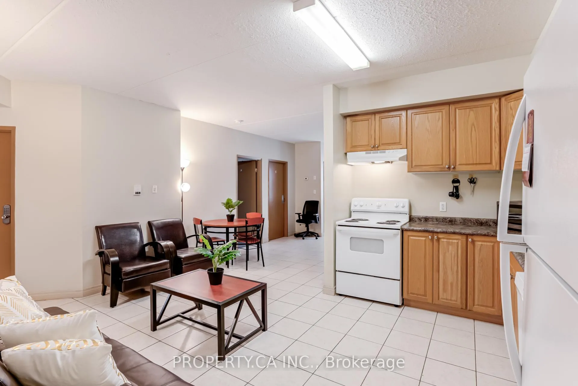 Photo 6 of Unit 204, 253 Lester Street, Waterloo, Beechwood/University — HOMEH