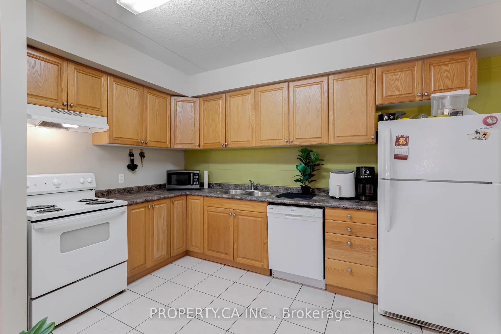 Photo 13 of Unit 204, 253 Lester Street, Waterloo, Beechwood/University — HOMEH