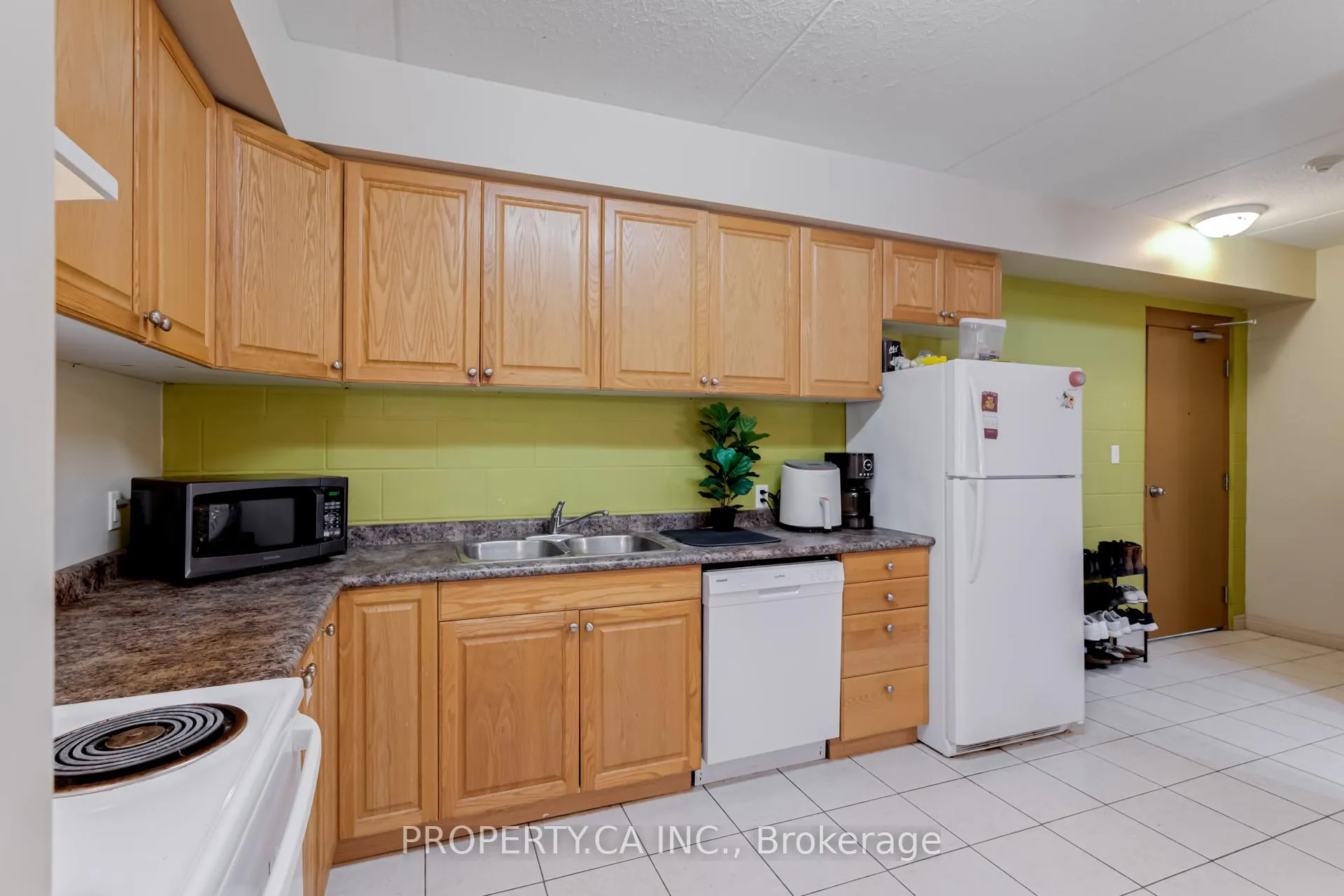 Photo 15 of Unit 204, 253 Lester Street, Waterloo, Beechwood/University — HOMEH