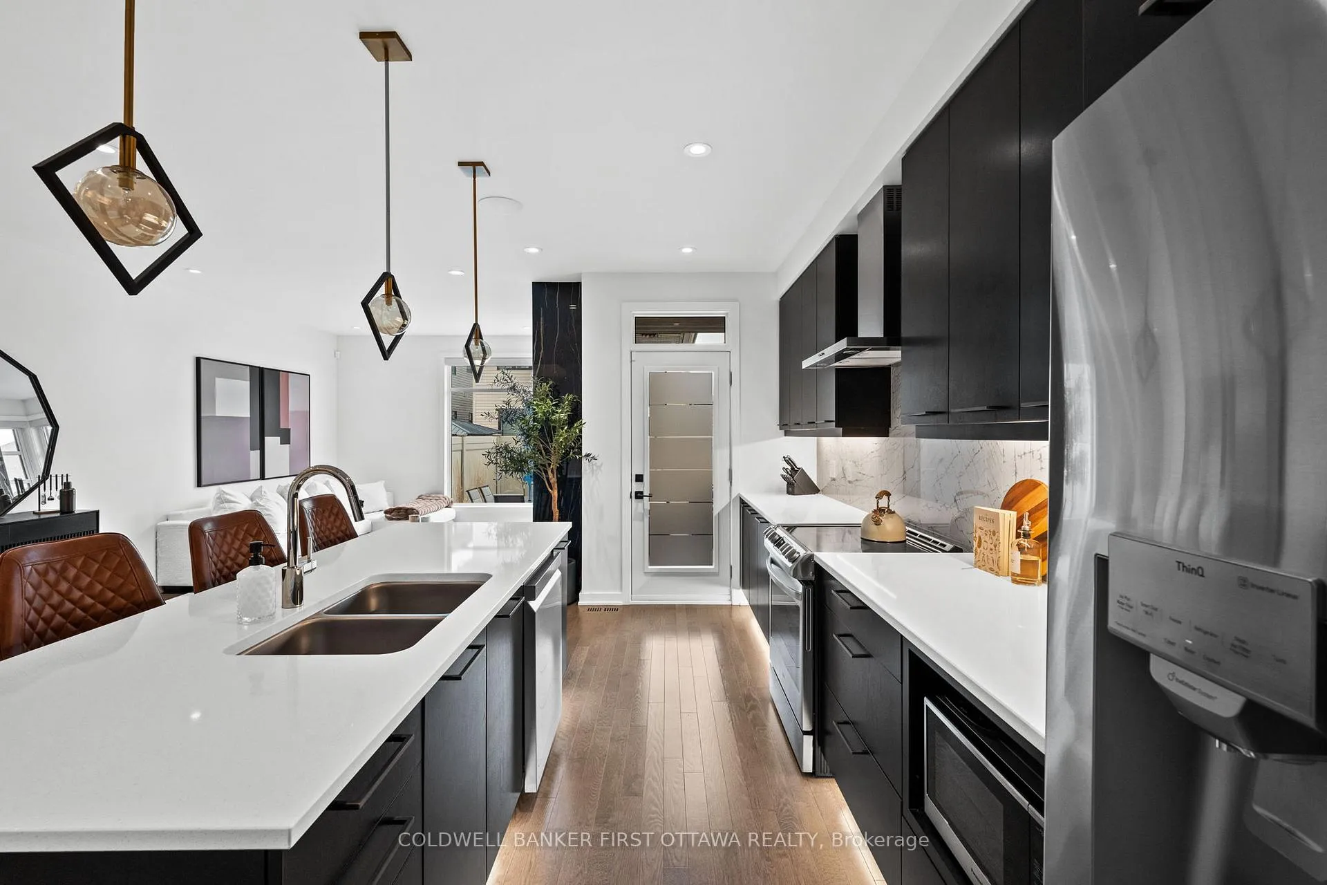 Photo 12 of 250 Big Dipper Street, Ottawa, Riverside South/Gloucester Glen — HOMEH