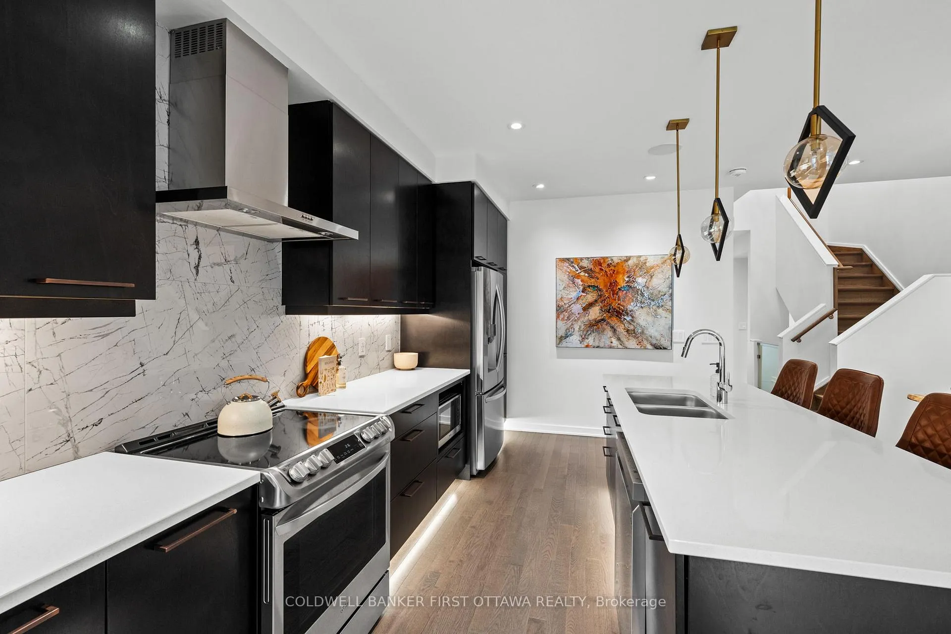 Photo 13 of 250 Big Dipper Street, Ottawa, Riverside South/Gloucester Glen — HOMEH