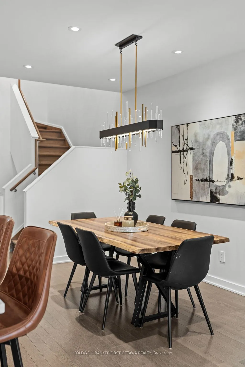 Photo 20 of 250 Big Dipper Street, Ottawa, Riverside South/Gloucester Glen — HOMEH