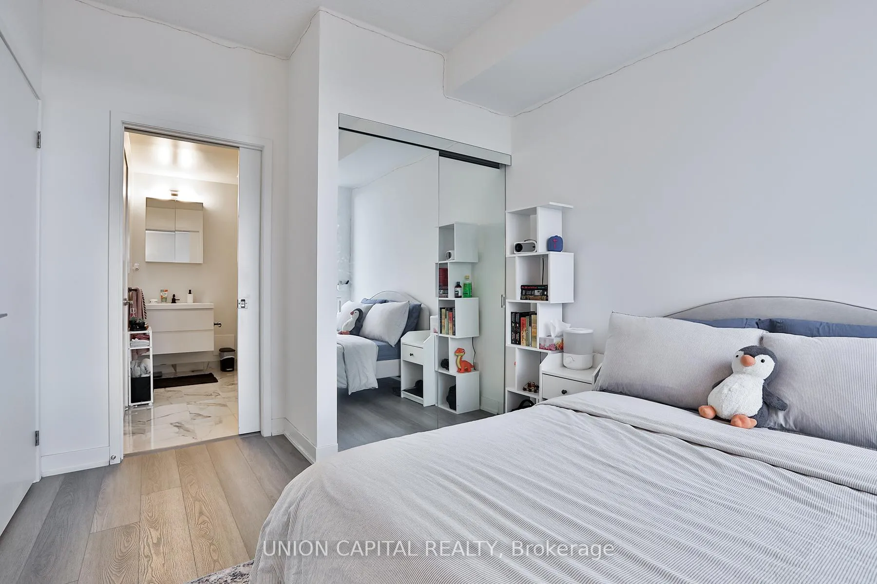 Photo 11 of Unit 1601B, 292 Verdale Crossing, Markham, Unionville — HOMEH