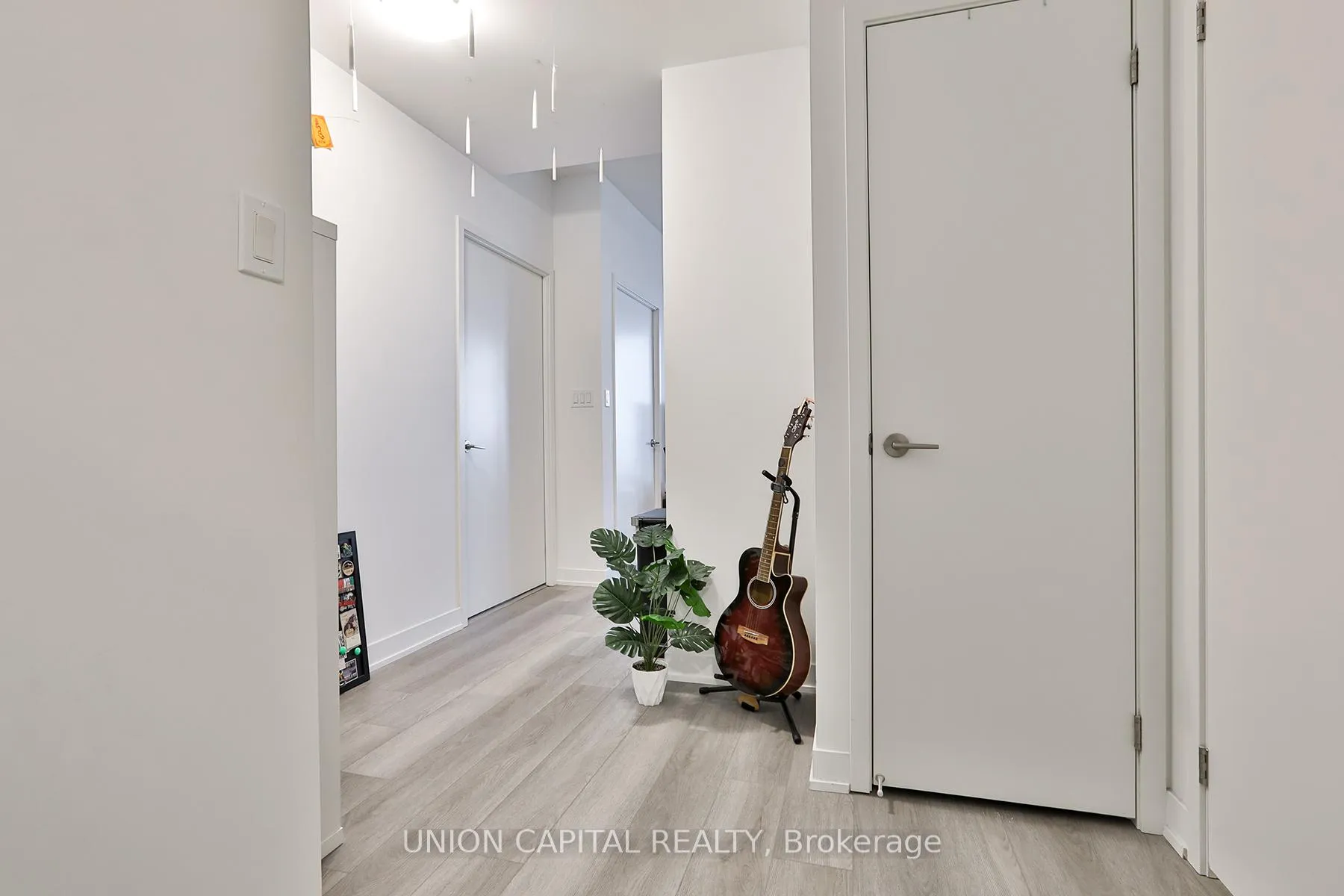 Photo 15 of Unit 1601B, 292 Verdale Crossing, Markham, Unionville — HOMEH
