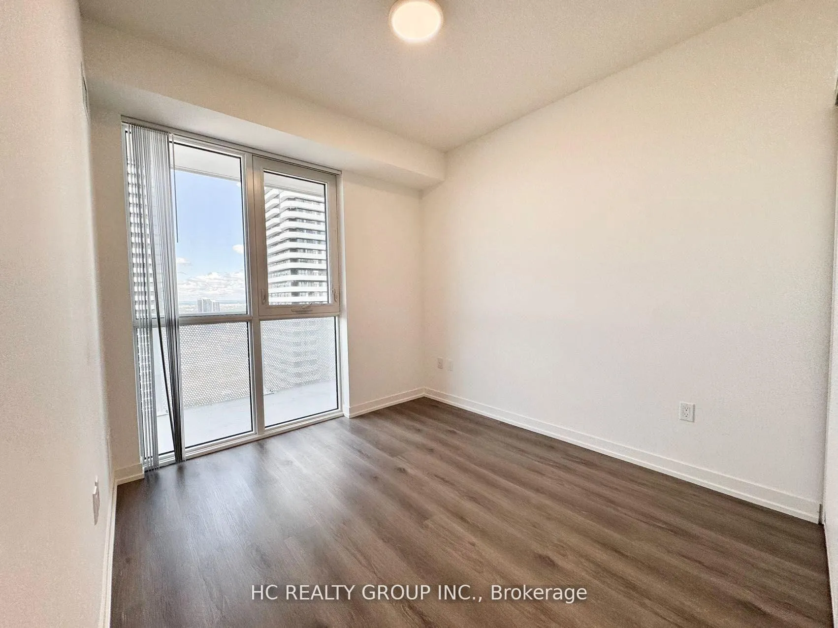 Photo 8 of Unit 3602, 28 Interchange Way, Vaughan, Vaughan Corporate Centre — HOMEH