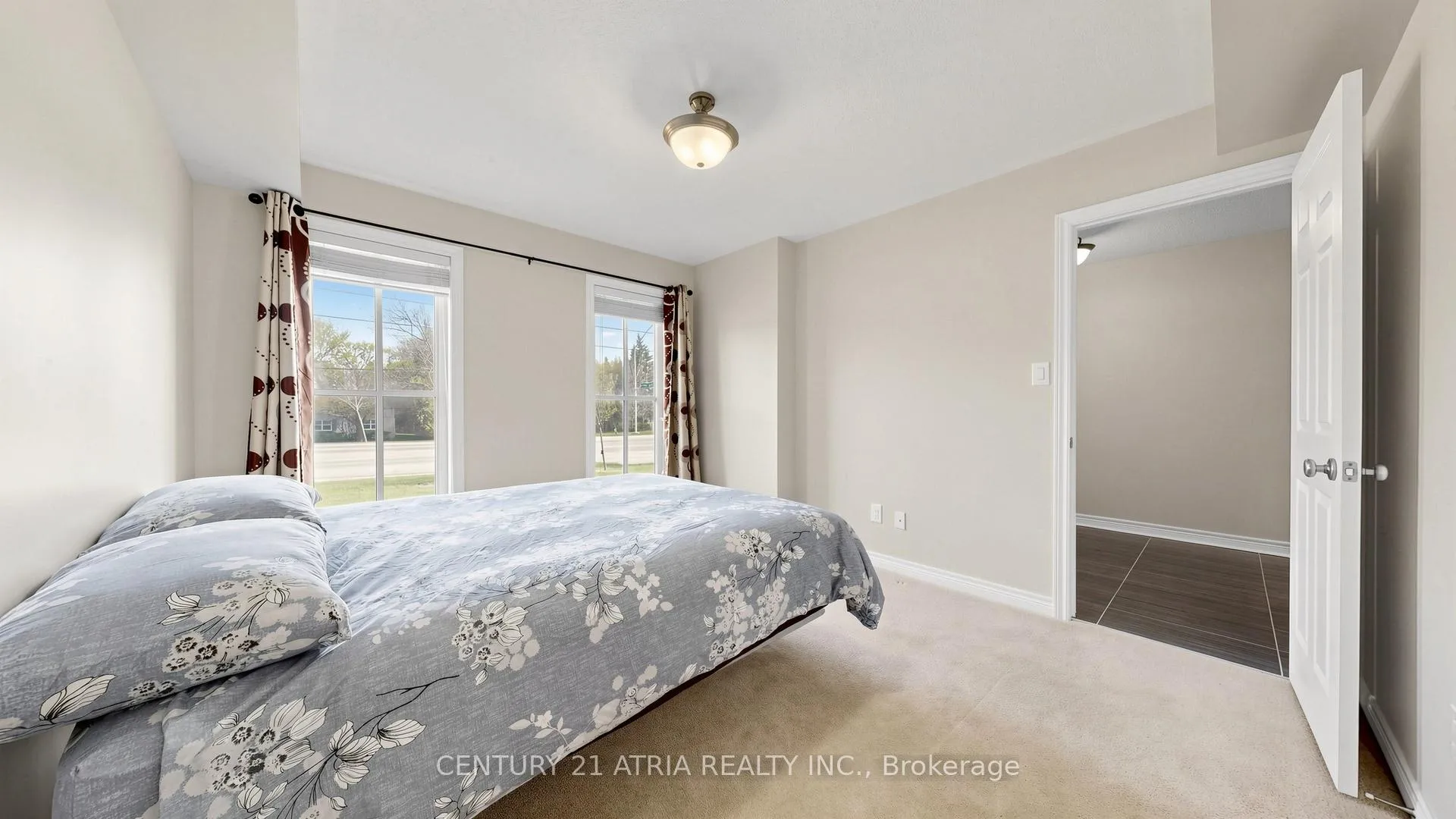 Photo 4 of 2918 Elgin Mills Road E, Markham, Victoria Square — HOMEH