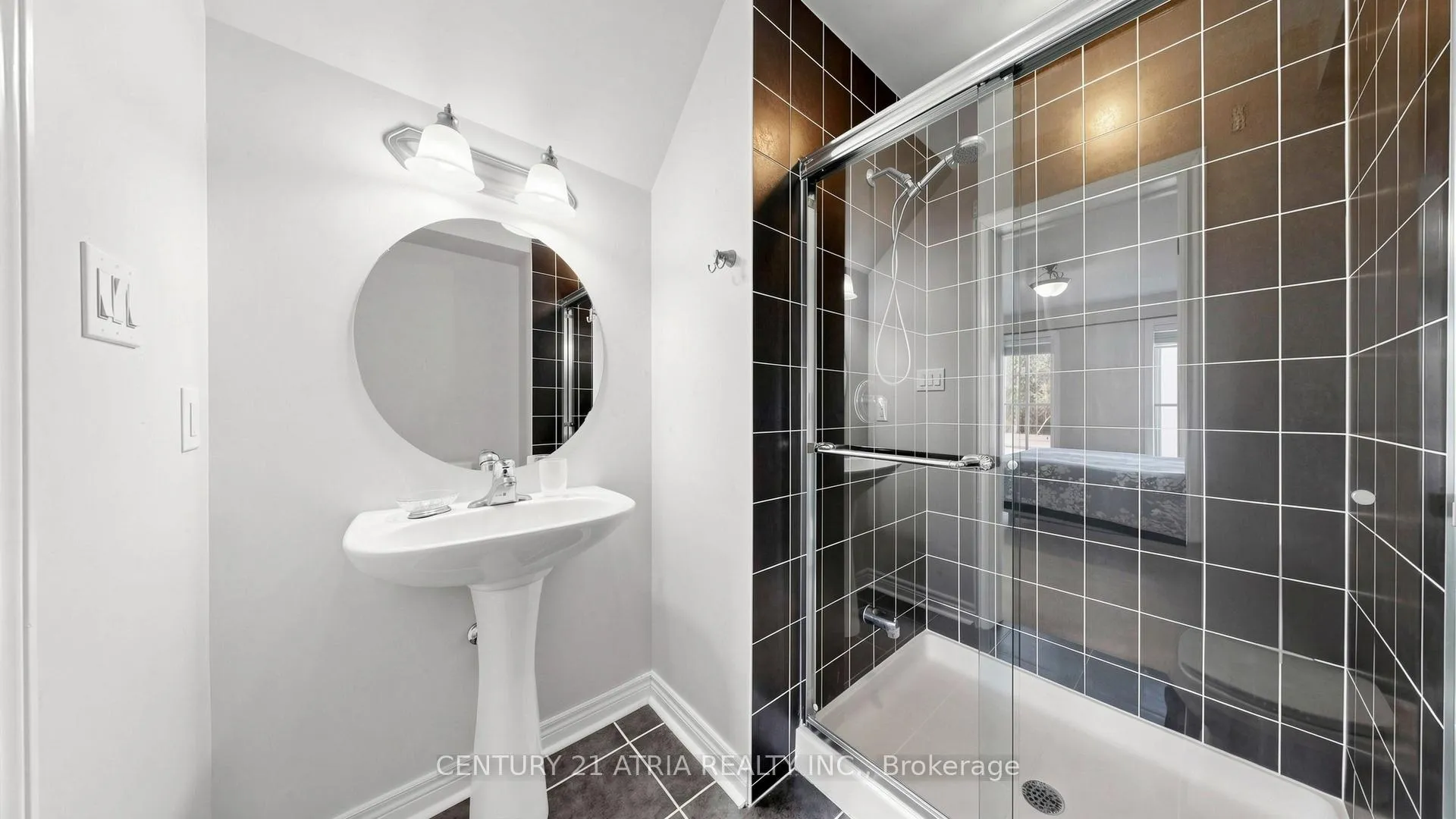 Photo 5 of 2918 Elgin Mills Road E, Markham, Victoria Square — HOMEH