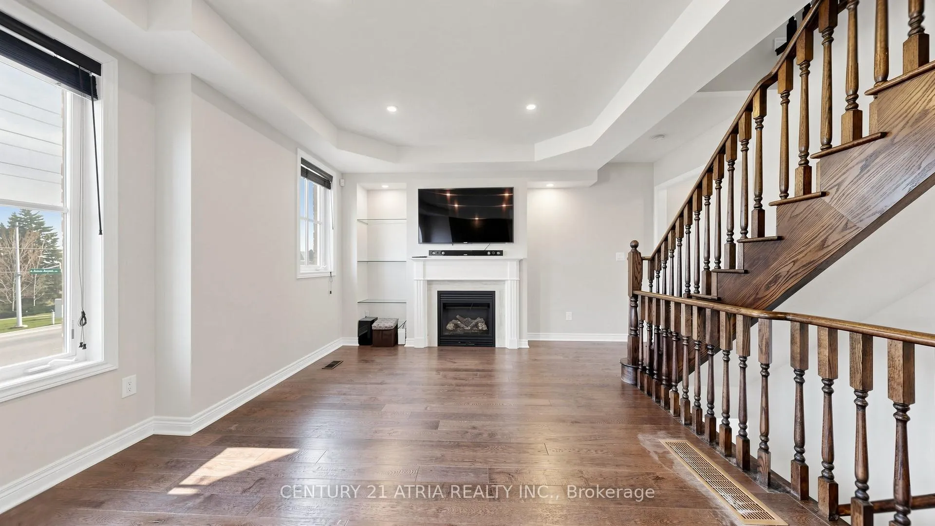 Photo 9 of 2918 Elgin Mills Road E, Markham, Victoria Square — HOMEH