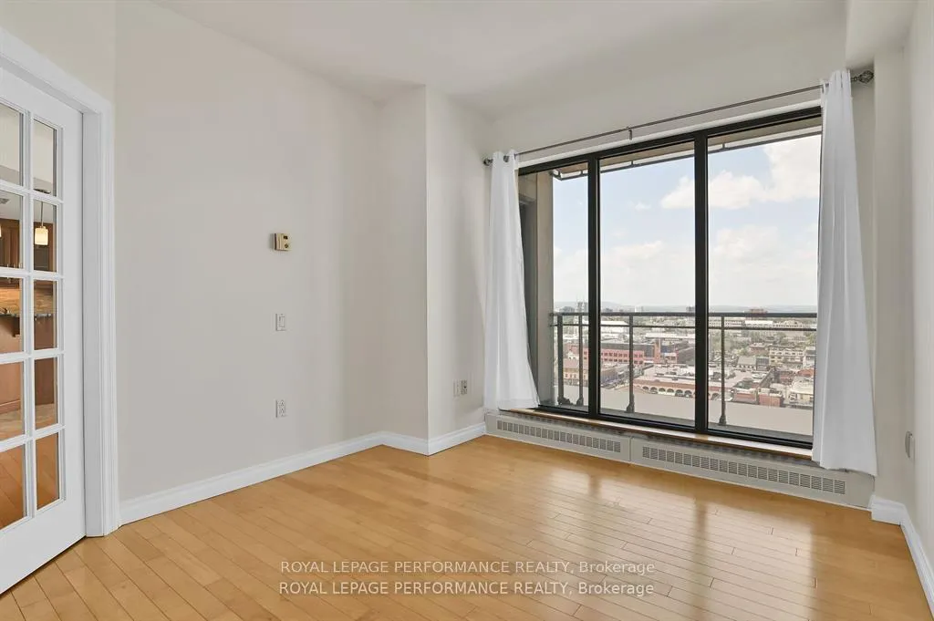 Photo 10 of Unit 1202, 90 George Street, Ottawa, Lower Town/Byward Market — HOMEH