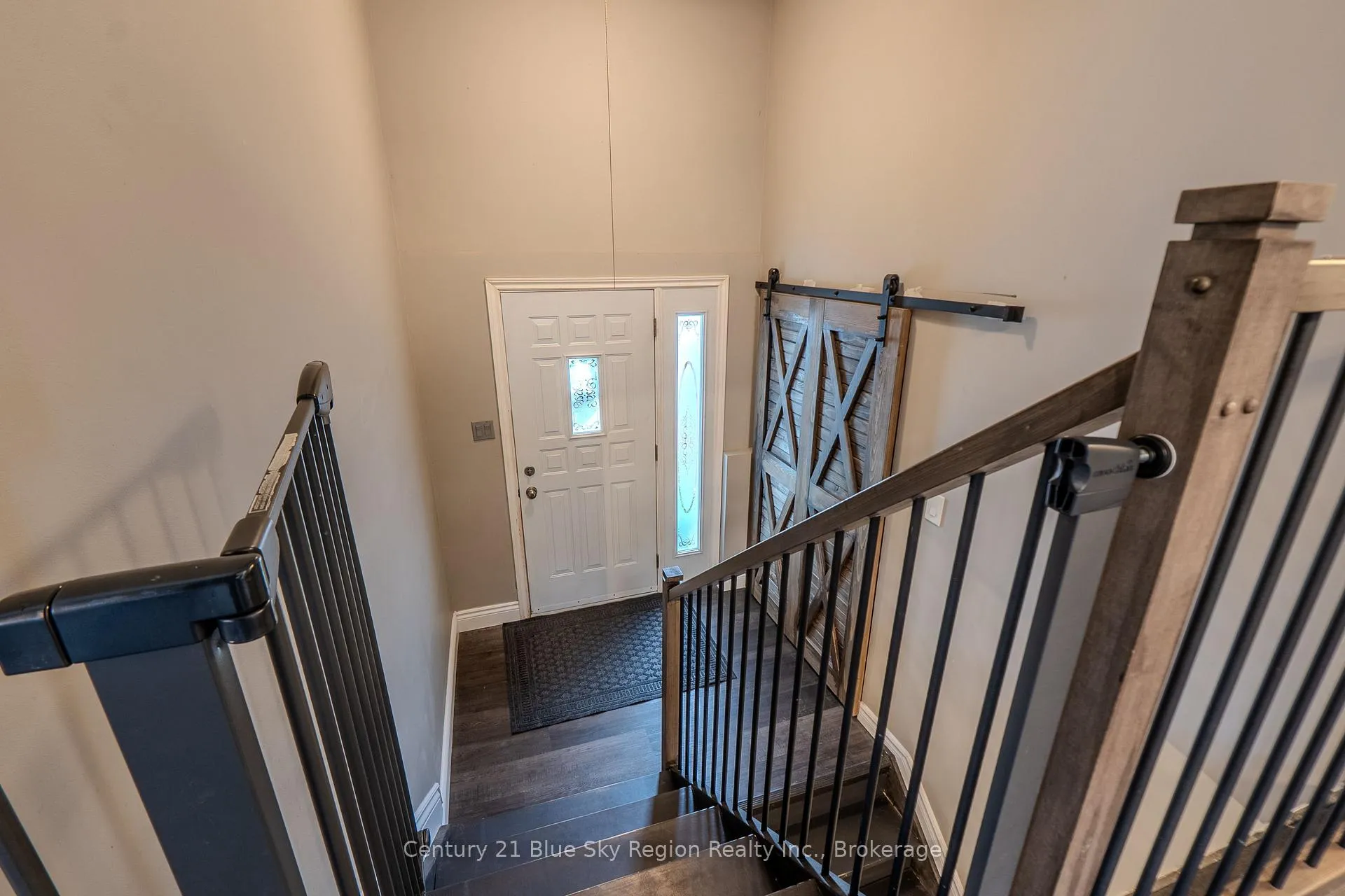 Photo 4 of 34 Belleview Crescent, North Bay, College Heights — HOMEH