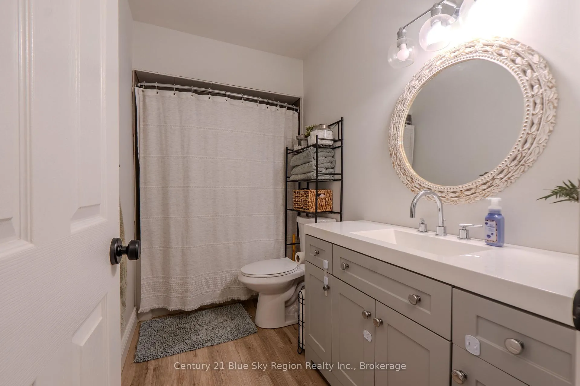 Photo 23 of 34 Belleview Crescent, North Bay, College Heights — HOMEH