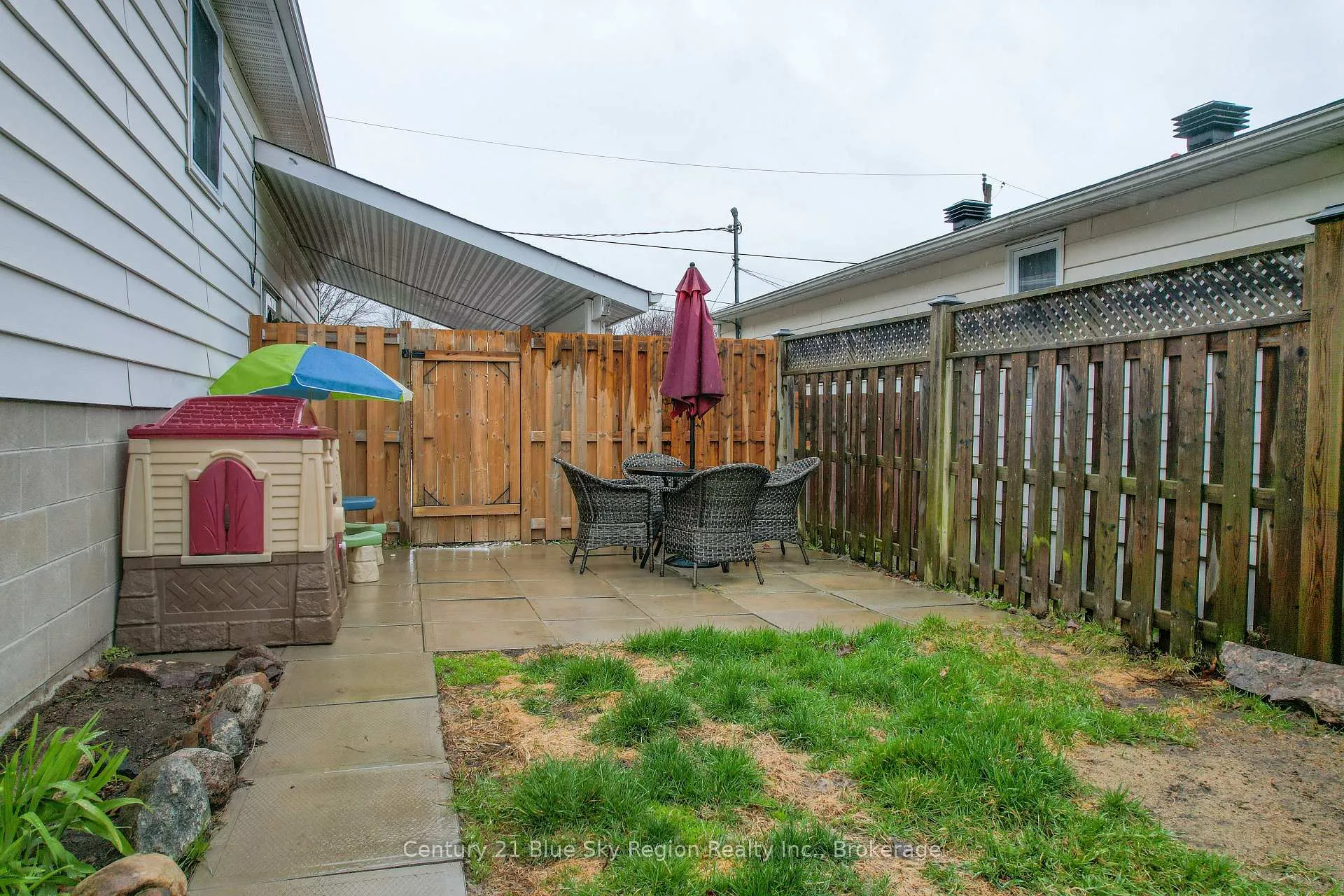 Photo 28 of 34 Belleview Crescent, North Bay, College Heights — HOMEH