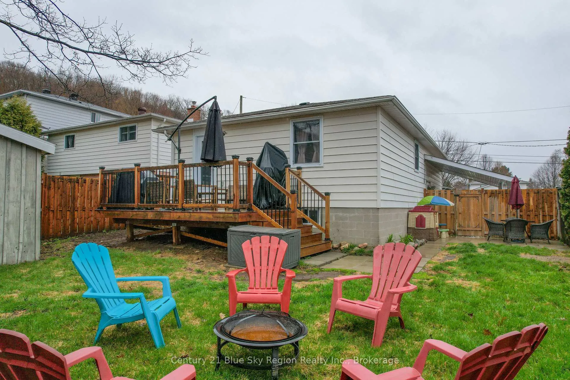 Photo 29 of 34 Belleview Crescent, North Bay, College Heights — HOMEH