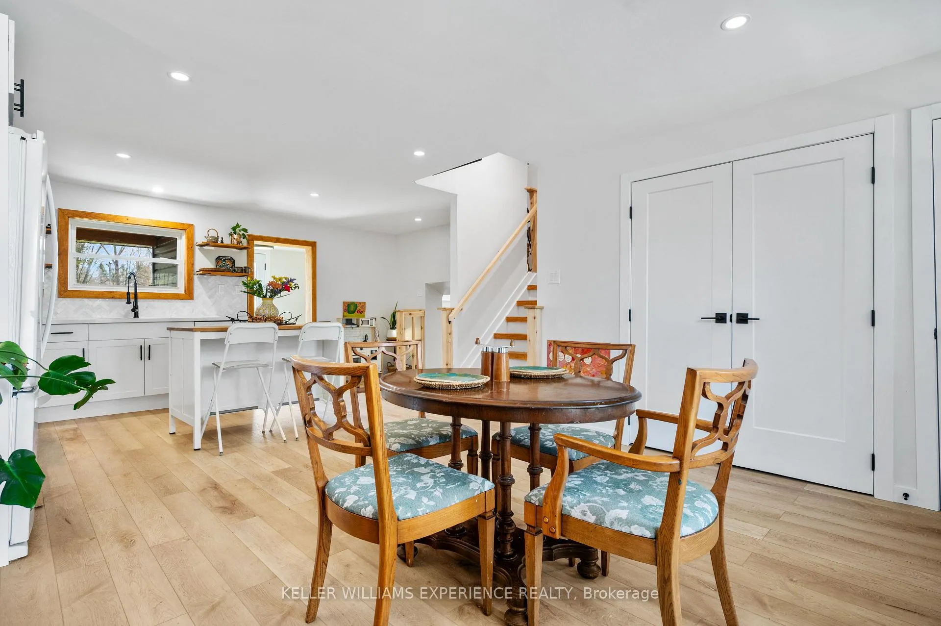 Photo 6 of 2668 Westshore Crescent, Severn, West Shore — HOMEH