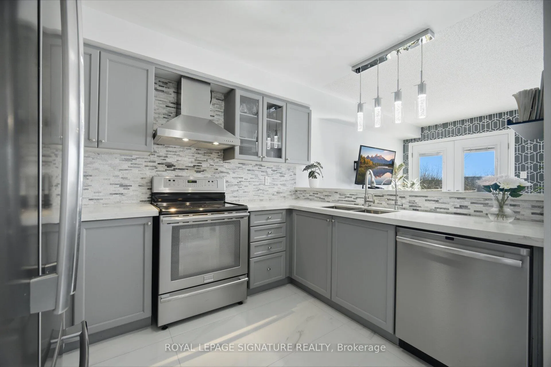 Photo 7 of 7 Cedarbrook Road, Brampton, Sandringham-Wellington — HOMEH