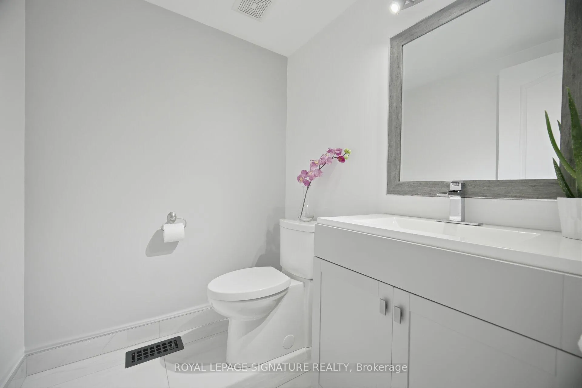 Photo 14 of 7 Cedarbrook Road, Brampton, Sandringham-Wellington — HOMEH