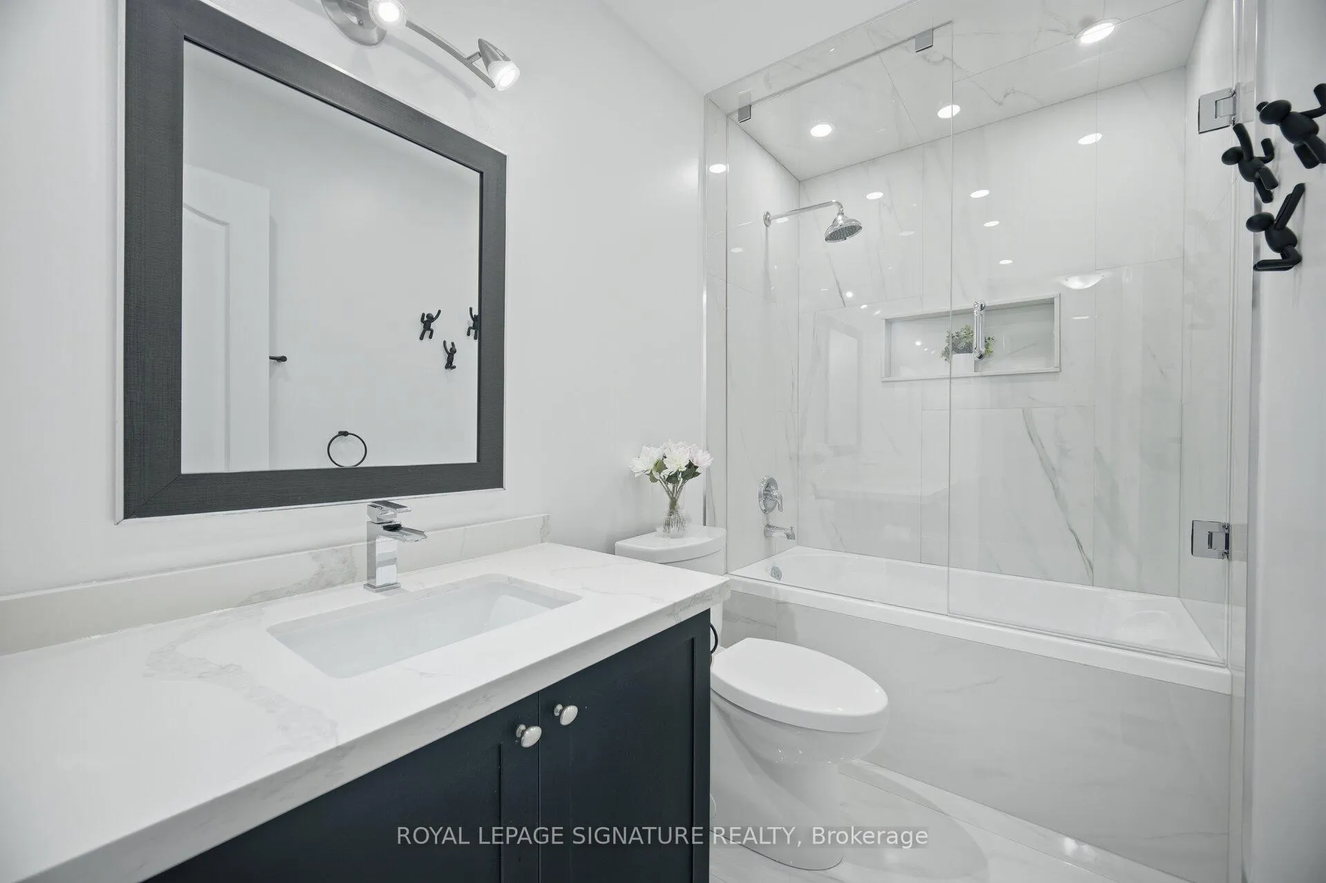 Photo 29 of 7 Cedarbrook Road, Brampton, Sandringham-Wellington — HOMEH
