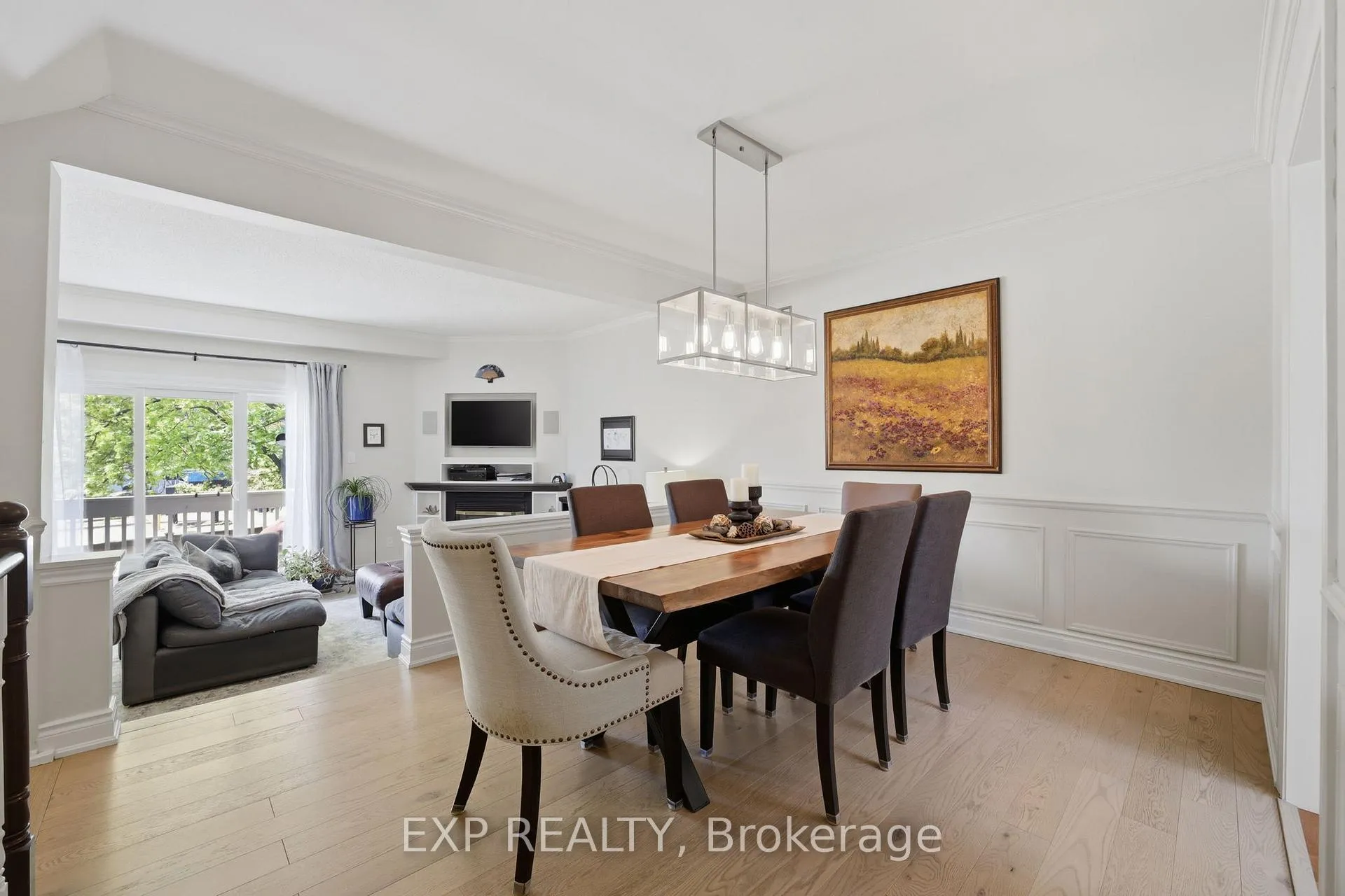 Photo 26 of Unit 2, 1010 Walden Circle, Mississauga, Clarkson — HOMEH