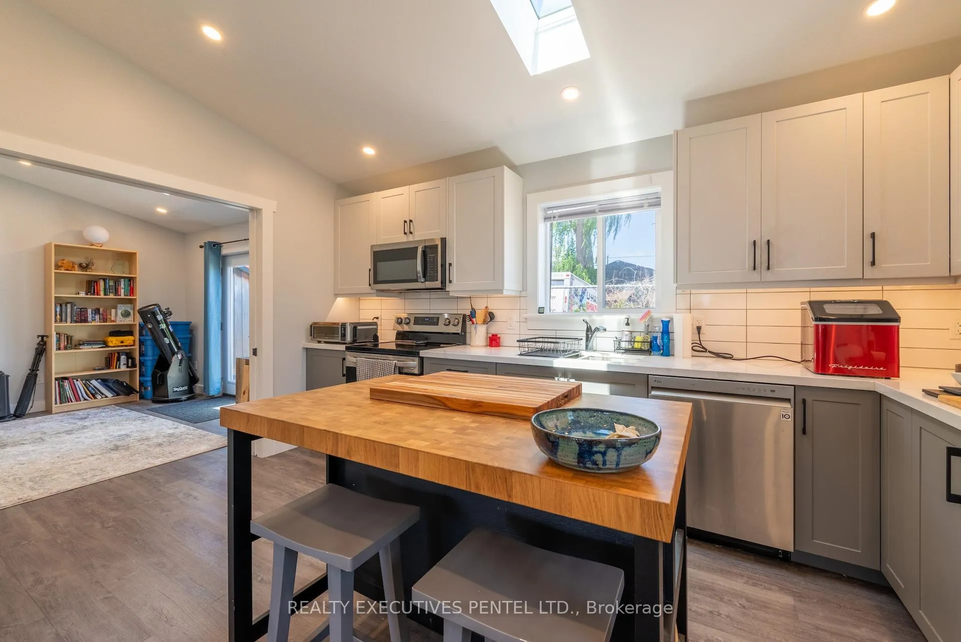 Photo 16 of 12 Station Street, Cobourg — HOMEH
